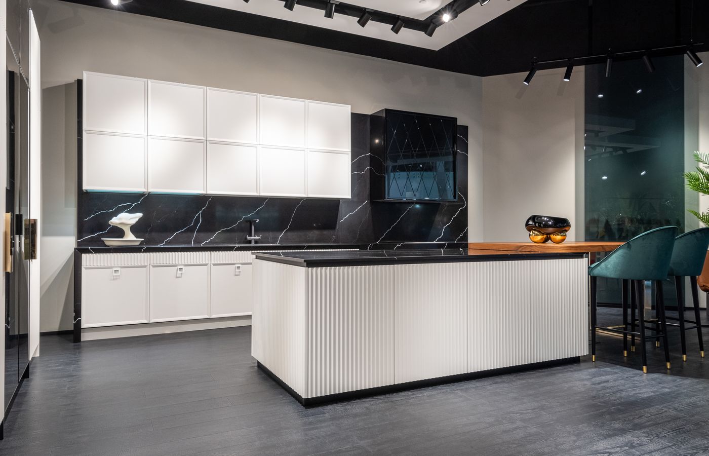 Modern kitchen with built-in appliances — local Amana appliance repair